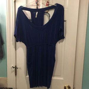 Open back dress. Super cute on. Navy